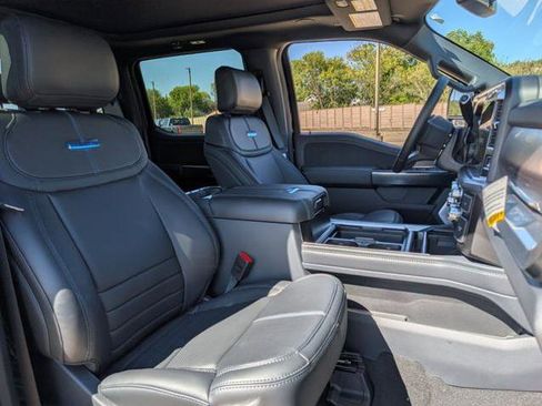 New 2026 Ford F350 Platinum image 25