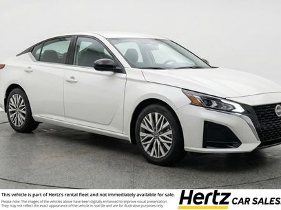 Used 2025 Nissan Altima 2.5 SV