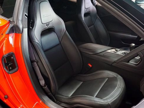 Used 2015 Chevrolet Corvette Z06 w/ 3LZ Preferred Equipment Group image 35