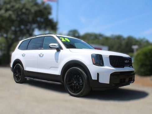 Certified 2024 Kia Telluride EX X-Line AWD/4WD image 3