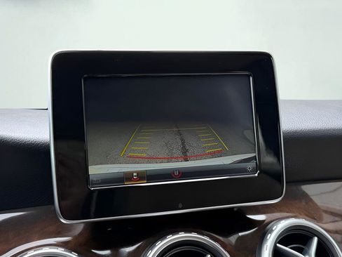 Used 2016 Mercedes-Benz GLA 250 image 44