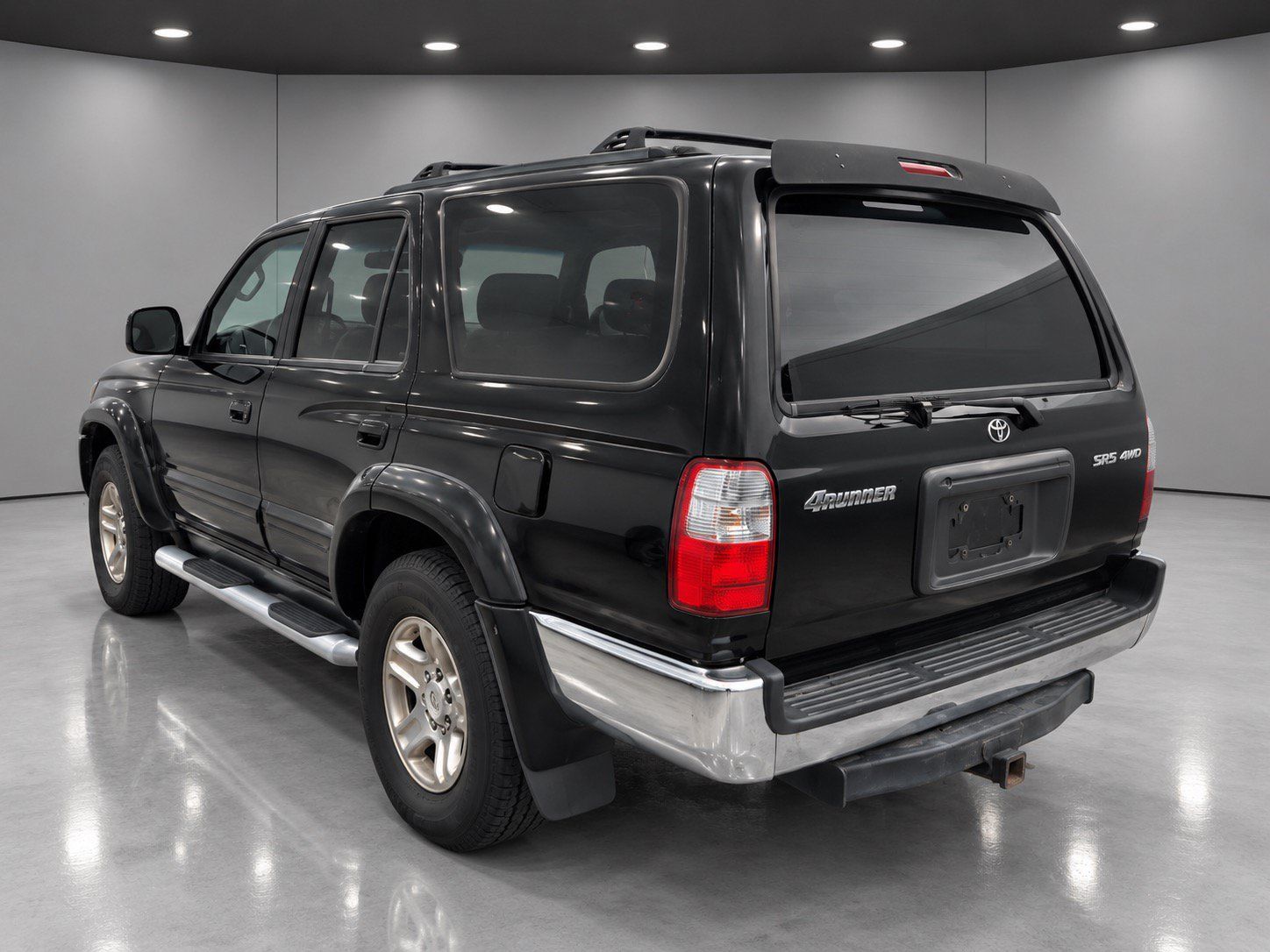 Used 2002 Toyota 4Runner SR5 w/ Upgrade Value Pkg 2 AWD/4WD image 2