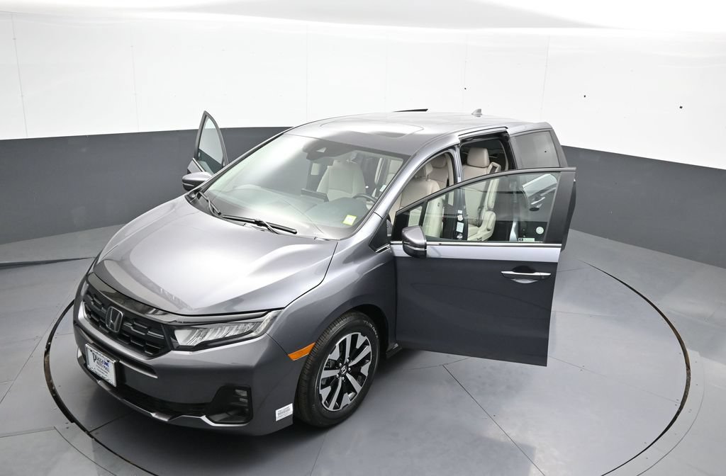 Certified 2025 Honda Odyssey EX-L image 49