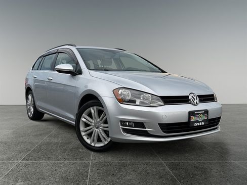 Used 2015 Volkswagen Golf TDI SE FWD image 22
