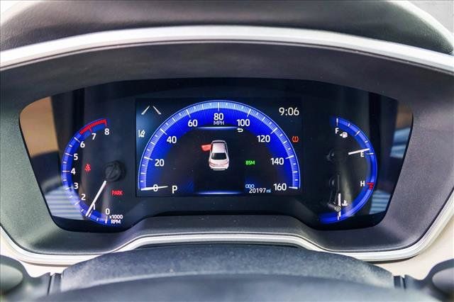 Used 2022 Toyota Corolla XLE FWD image 15