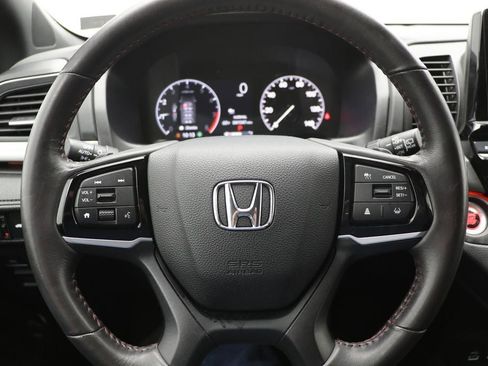 Used 2025 Honda Odyssey Sport-L image 18