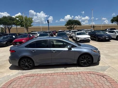 Used 2024 Toyota Corolla SE FWD image 5