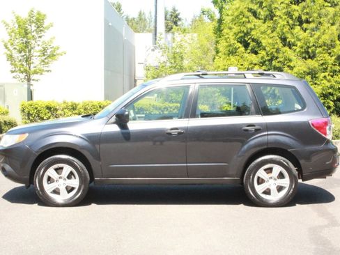 Used 2011 Subaru Forester 2.5X AWD/4WD image 3