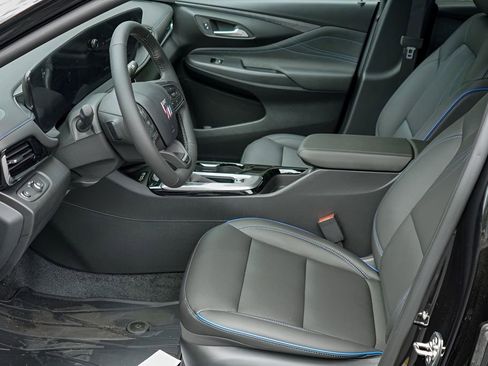 New 2026 Buick Envista Sport Touring w/ Convenience I Package FWD image 10