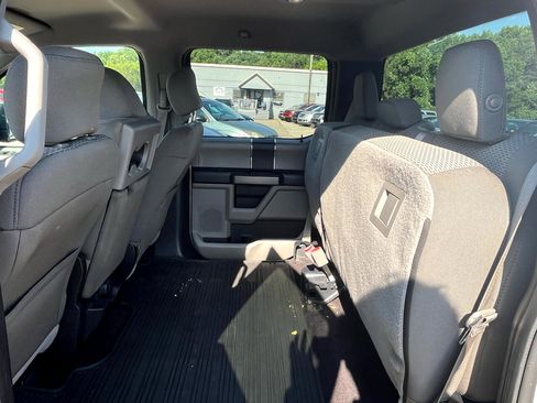 Used 2017 Ford F150 XLT image 16