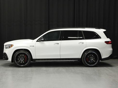 Used 2024 Mercedes-Benz GLS 63 AMG 4MATIC image 2