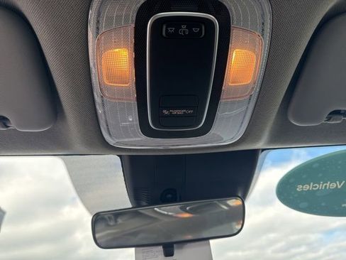 Certified 2025 Hyundai Elantra Sport image 21