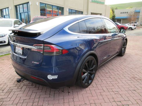 Used 2017 Tesla Model X P100D image 57