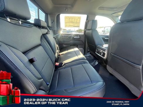 New 2026 GMC Sierra 2500 Denali w/ Denali Reserve Package image 17