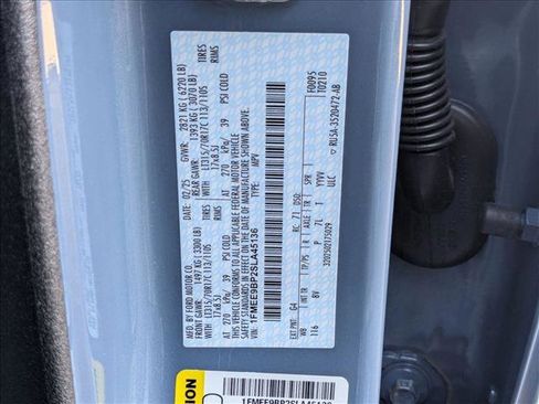 Used 2025 Ford Bronco Badlands image 27