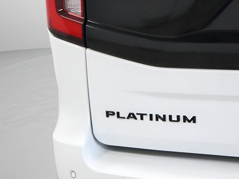 Used 2025 Ford Expedition Max Platinum w/ Stealth Appearance Package AWD/4WD image 36