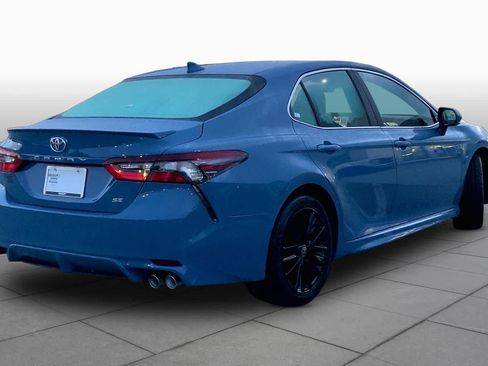 Used 2024 Toyota Camry SE FWD image 13