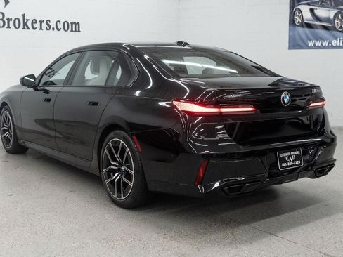 Used 2023 BMW 760i xDrive w/ Executive Package AWD/4WD image 49