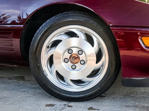 Used 1993 Chevrolet Corvette Convertible image 13