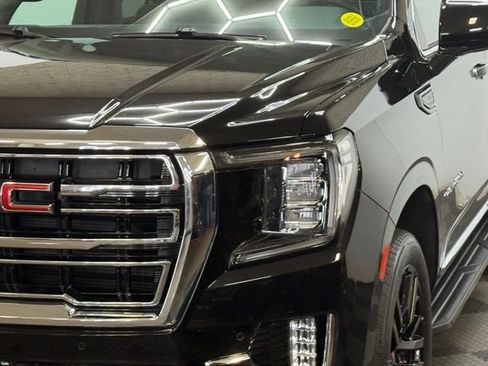 Certified 2023 GMC Yukon SLT w/ SLT Premium Package image 7