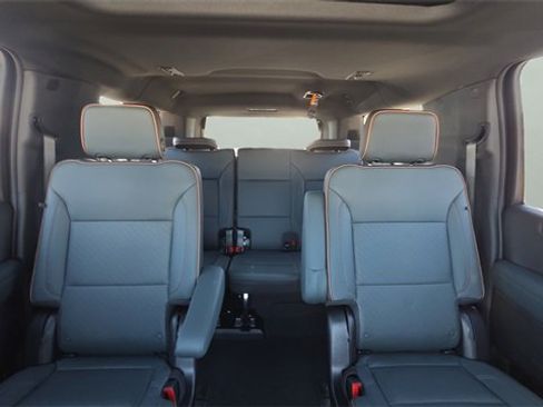 New 2026 GMC Yukon XL AT4 w/ AT4 Premium Plus Package image 38