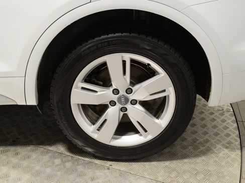 Used 2019 Audi Q5 2.0T Premium Plus w/ Premium Plus Package AWD/4WD image 39