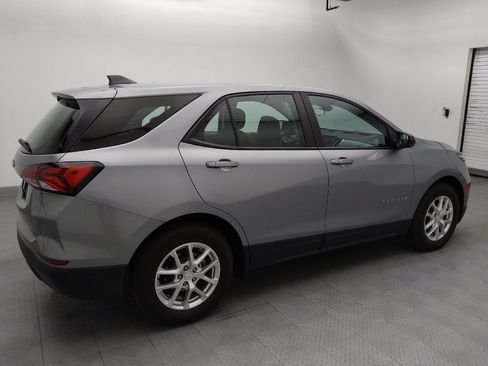 Used 2023 Chevrolet Equinox LS w/ LPO, Floor Liner Package FWD image 10