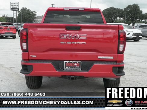 New 2025 GMC Sierra 1500 Elevation image 6