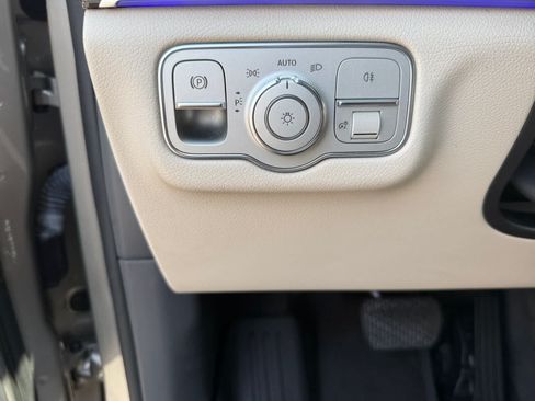 Certified 2020 Mercedes-Benz GLE 350 w/ Premium Package image 26