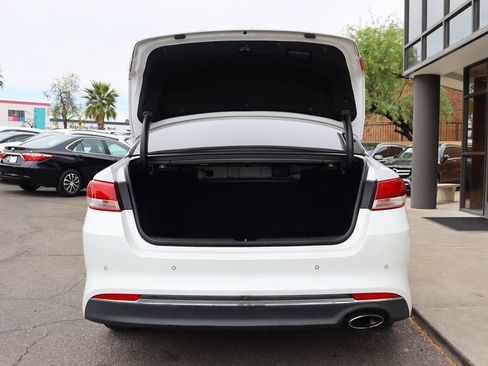 Used 2018 Kia Optima LX w/ Convenience Package image 22