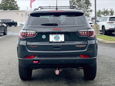 Used 2018 Jeep Compass Trailhawk w/ Navigation Group image 4