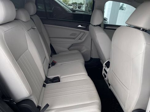 Used 2023 Volkswagen Tiguan SE FWD image 28