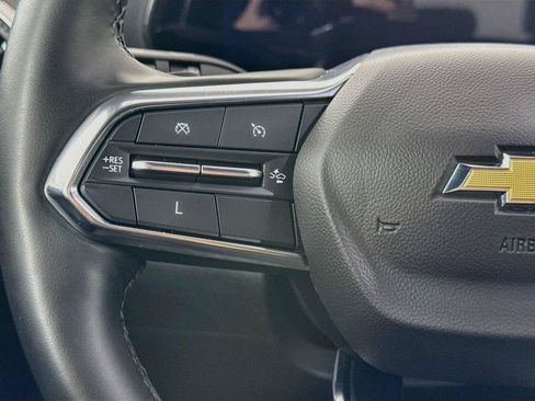 Used 2025 Chevrolet Equinox LT w/ Convenience Package II AWD/4WD image 18