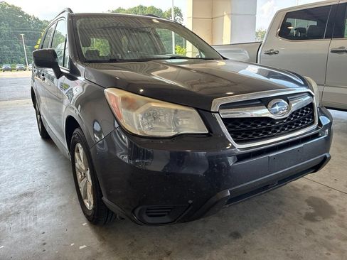 Used 2014 Subaru Forester 2.5i Premium w/ Popular Package #1 AWD/4WD image 4