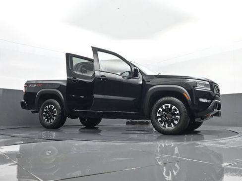 Used 2024 Nissan Frontier PRO-4X AWD/4WD image 30