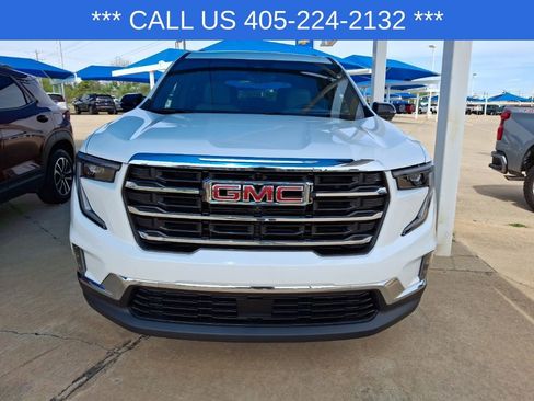 Used 2026 GMC Acadia Elevation w/ Elevation Premium Package image 7