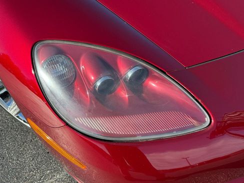 Used 2007 Chevrolet Corvette Convertible w/ Preferred Equipment Group RWD image 10