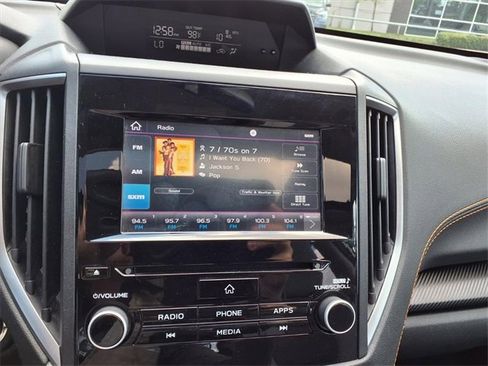 Used 2022 Subaru Crosstrek 2.0i Premium w/ Moonroof Package image 16