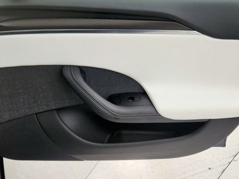 Used 2021 Tesla Model S Plaid AWD/4WD image 37