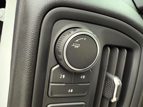 New 2026 Chevrolet Silverado 2500 W/T image 10