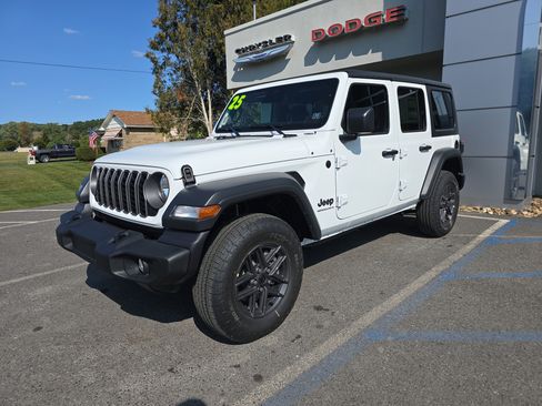 New 2025 Jeep Wrangler Sport S image 8