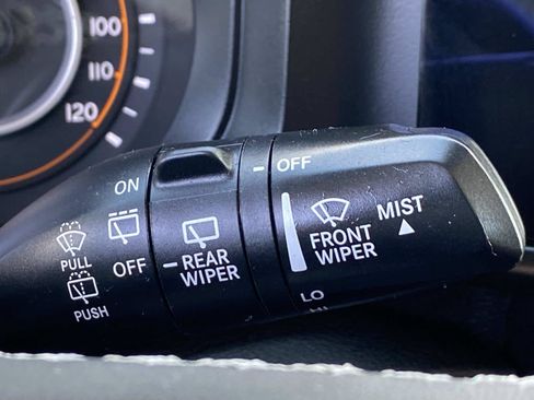 Certified 2025 Jeep Wrangler Unlimited Sahara AWD/4WD image 21