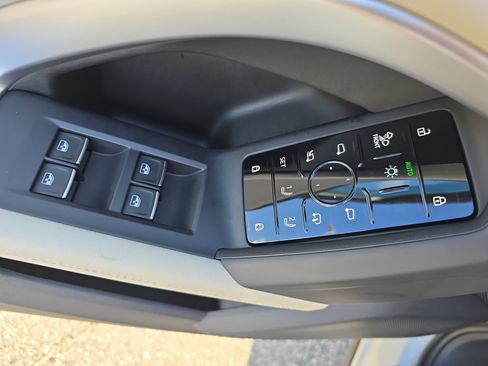 Certified 2025 Audi Q5 Premium Plus w/ Premium Plus image 25