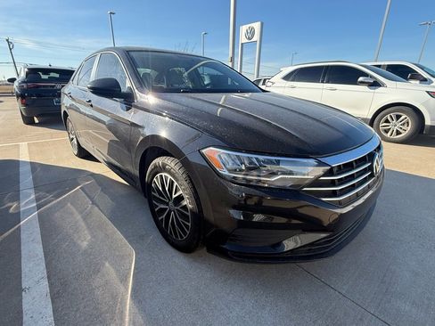 Used 2021 Volkswagen Jetta S image 17