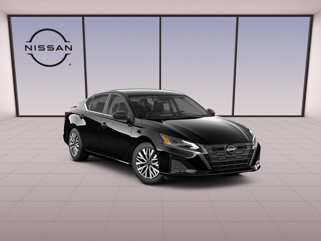 New 2026 Nissan Altima 2.5 SV AWD/4WD image 3