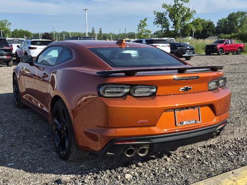 Used 2023 Chevrolet Camaro SS RWD image 4