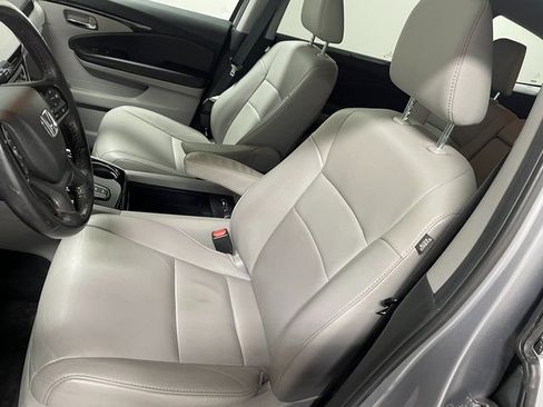 Used 2021 Honda Pilot Touring image 15