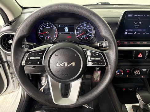 Used 2023 Kia Forte LXS FWD image 23