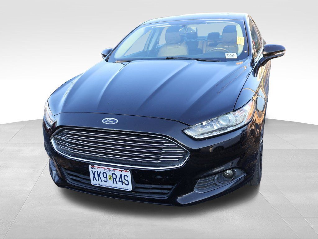 Used 2016 Ford Fusion SE w/ Equipment Group 202A FWD image 7