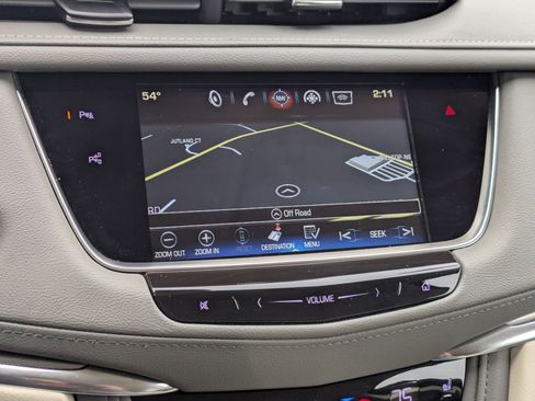 Used 2019 Cadillac XT5 Premium Luxury w/ Driver Assist Package image 21